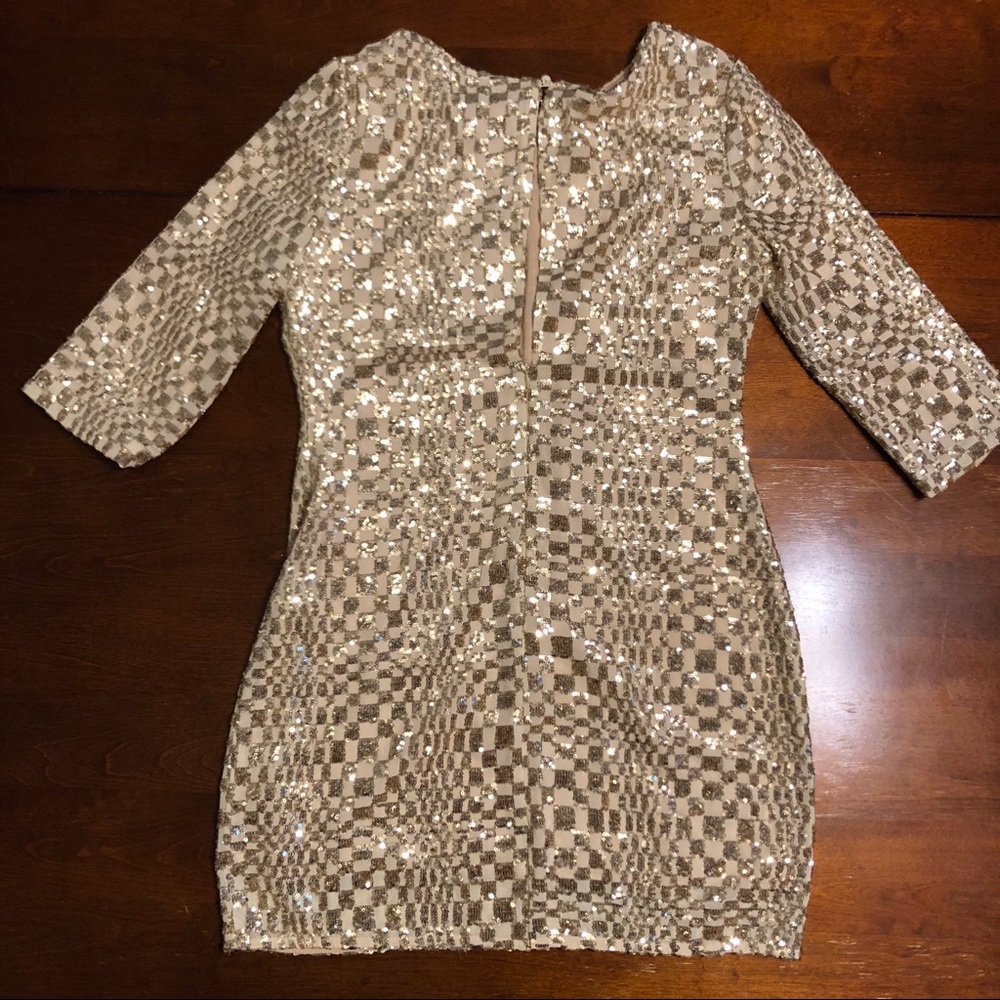 Gold Geometric Sequined Open Back Bodycon Dress